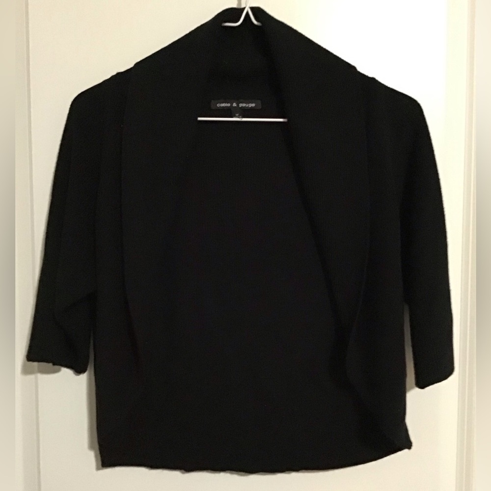 Cable & Gauge Black Open Front Sweater Size M